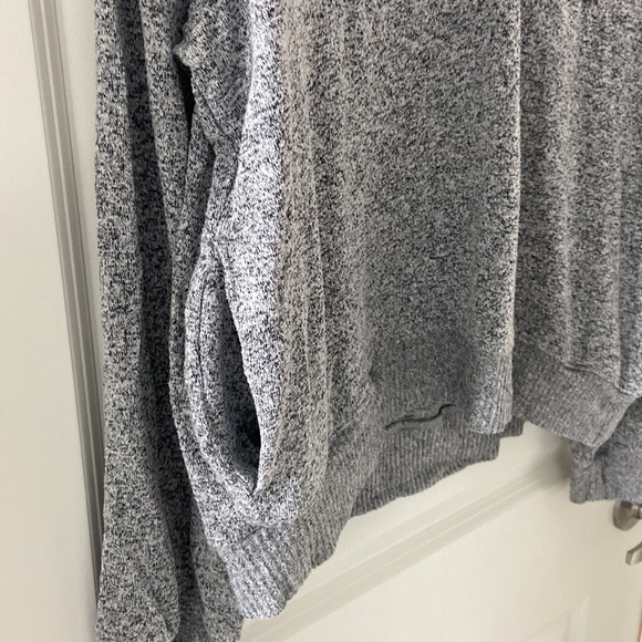 PINK grey hoodie - size L - Picture 4 of 6